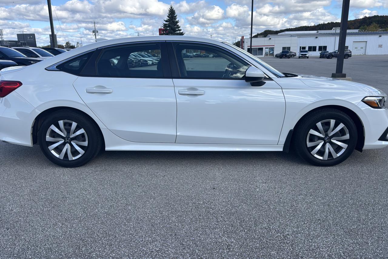 2022 Honda Civic LX Photo