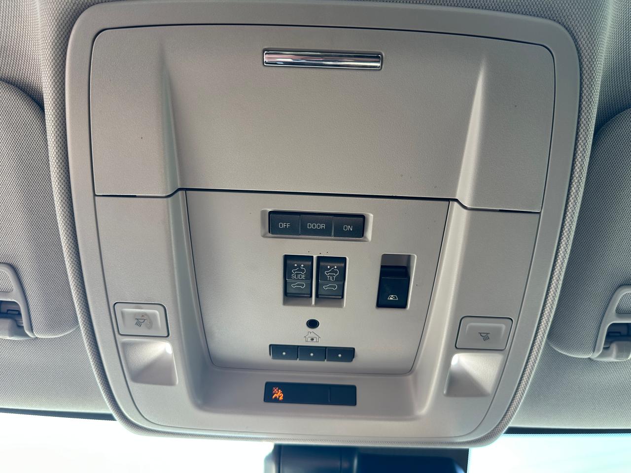 2018 GMC Sierra 1500 Denali 4X4 Sunroof NAV BOSE CarPlay Backup Cam XM Photo