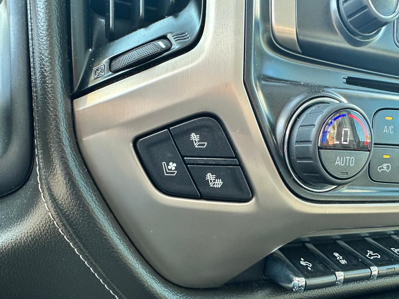 2018 GMC Sierra 1500 Denali 4X4 Sunroof NAV BOSE CarPlay Backup Cam XM Photo