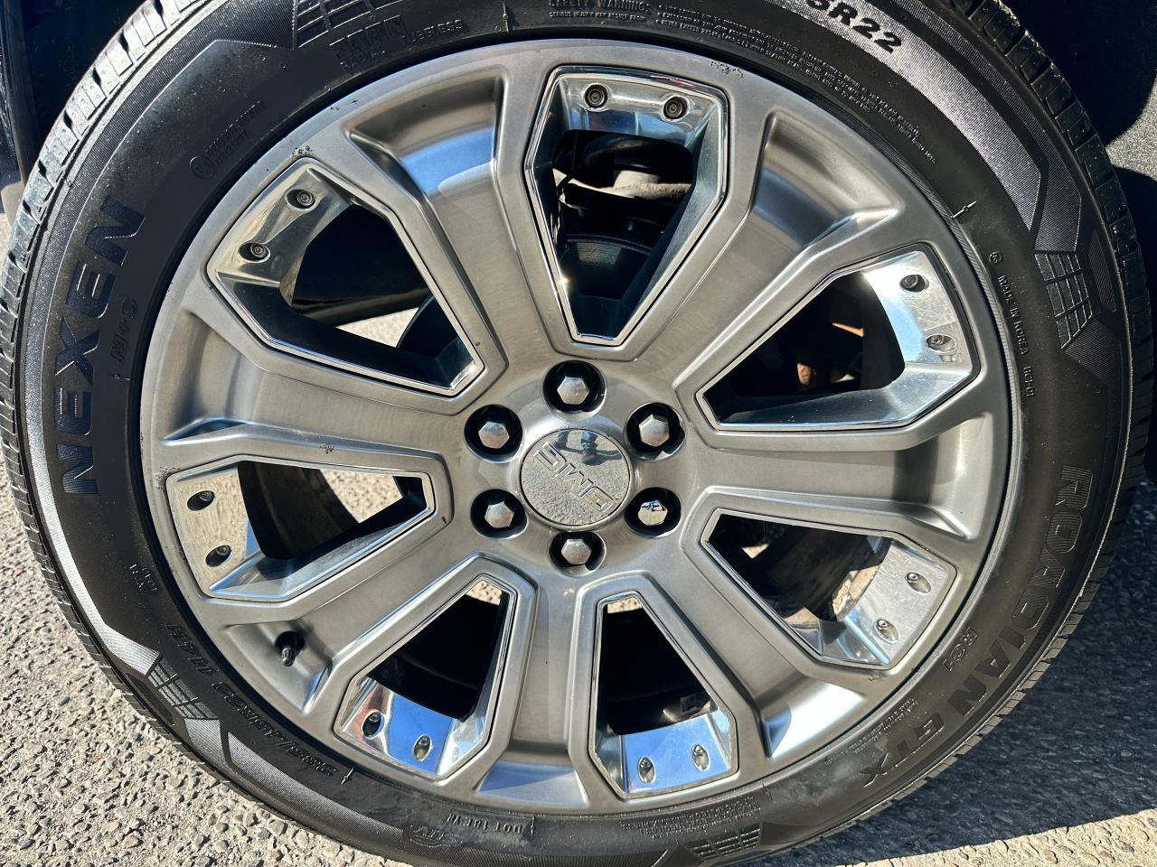 2018 GMC Sierra 1500 Denali 4X4 Sunroof NAV BOSE CarPlay Backup Cam XM Photo