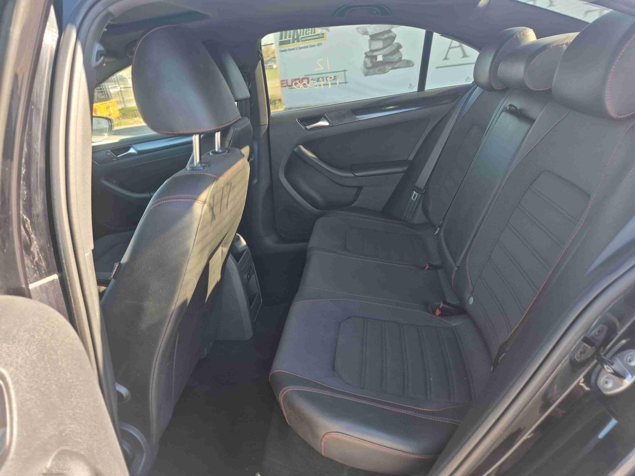 2012 Volkswagen Jetta GLI Photo