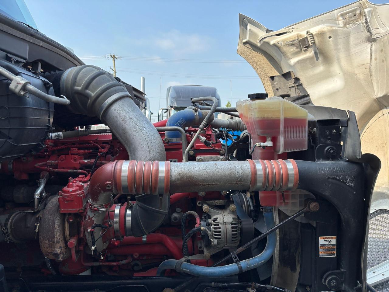 2020 Kenworth T680 Highway Tractor  - Photo #17