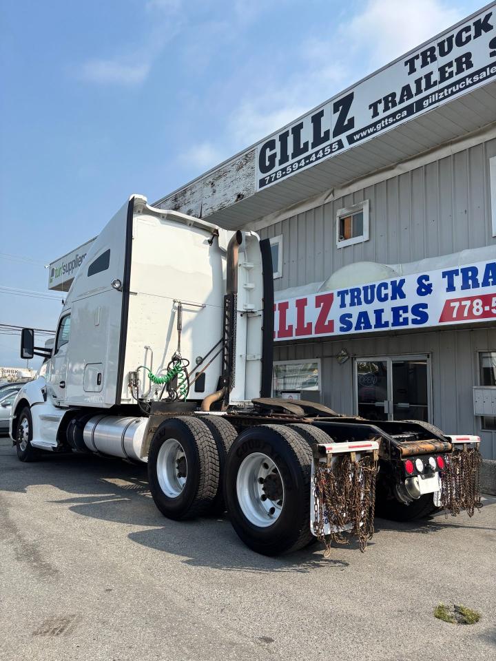 2020 Kenworth T680 Highway Tractor  - Photo #5