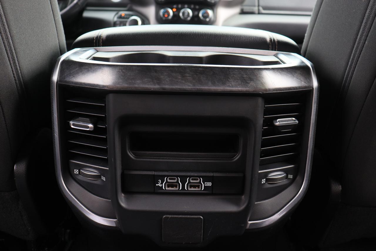 2019 RAM 1500 Big Horn | Crew | 5.7 L | CarPlay | Tonneau Cover Photo