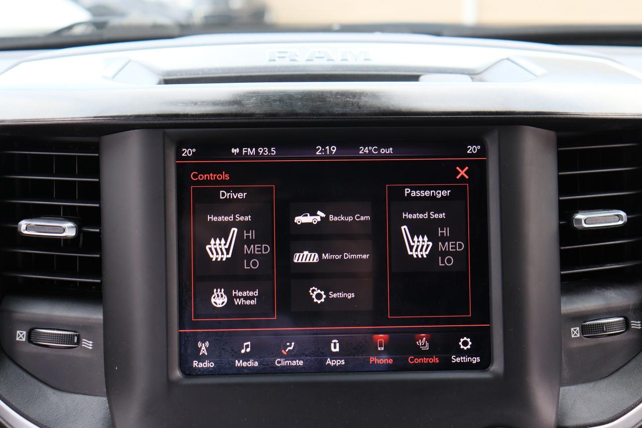 2019 RAM 1500 Big Horn | Crew | 5.7 L | CarPlay | Tonneau Cover Photo