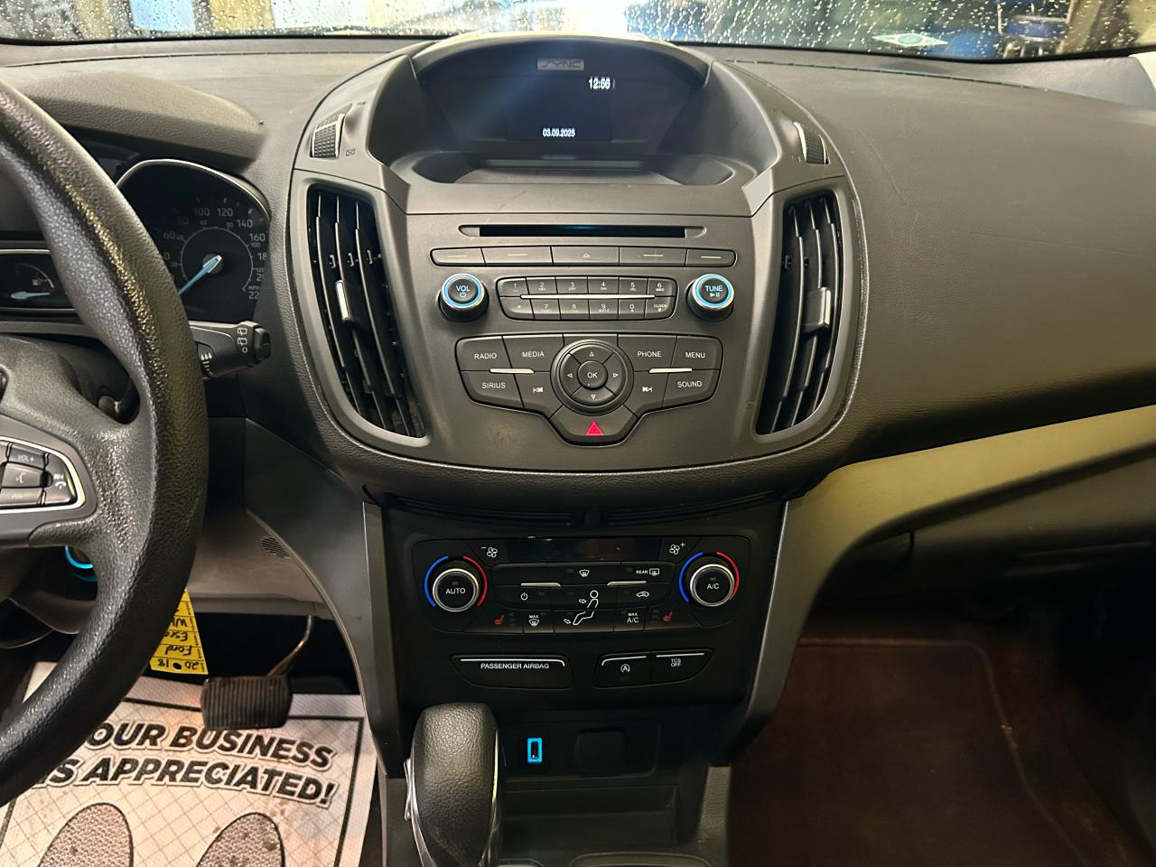 2018 Ford Escape SE - Photo #11