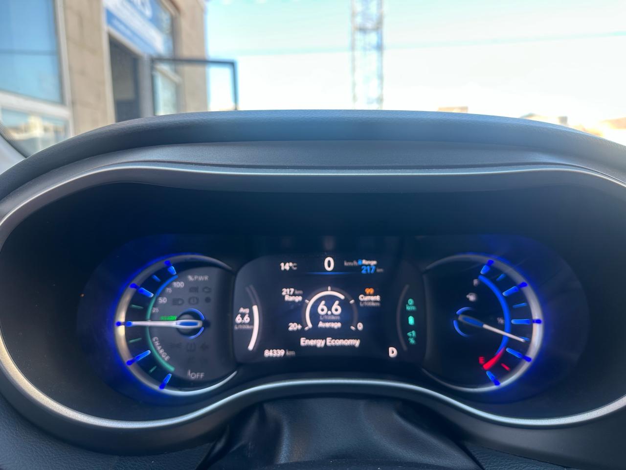 2020 Chrysler Pacifica Hybrid Touring-L - Photo #17