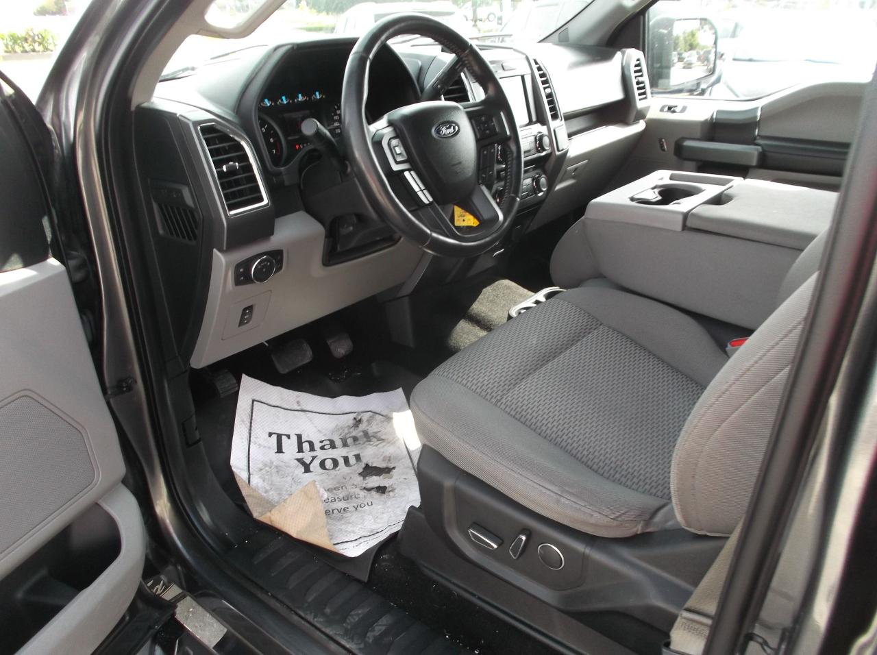 2017 Ford F-150 XLT XRT 4 DOOR  4X4 - Photo #6