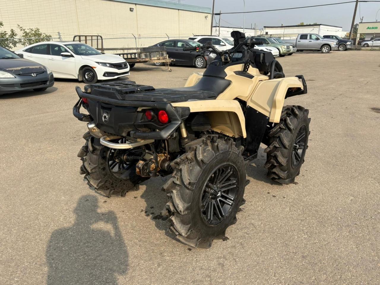 2022 Can-Am Outlander 850 XMR   - Photo #5