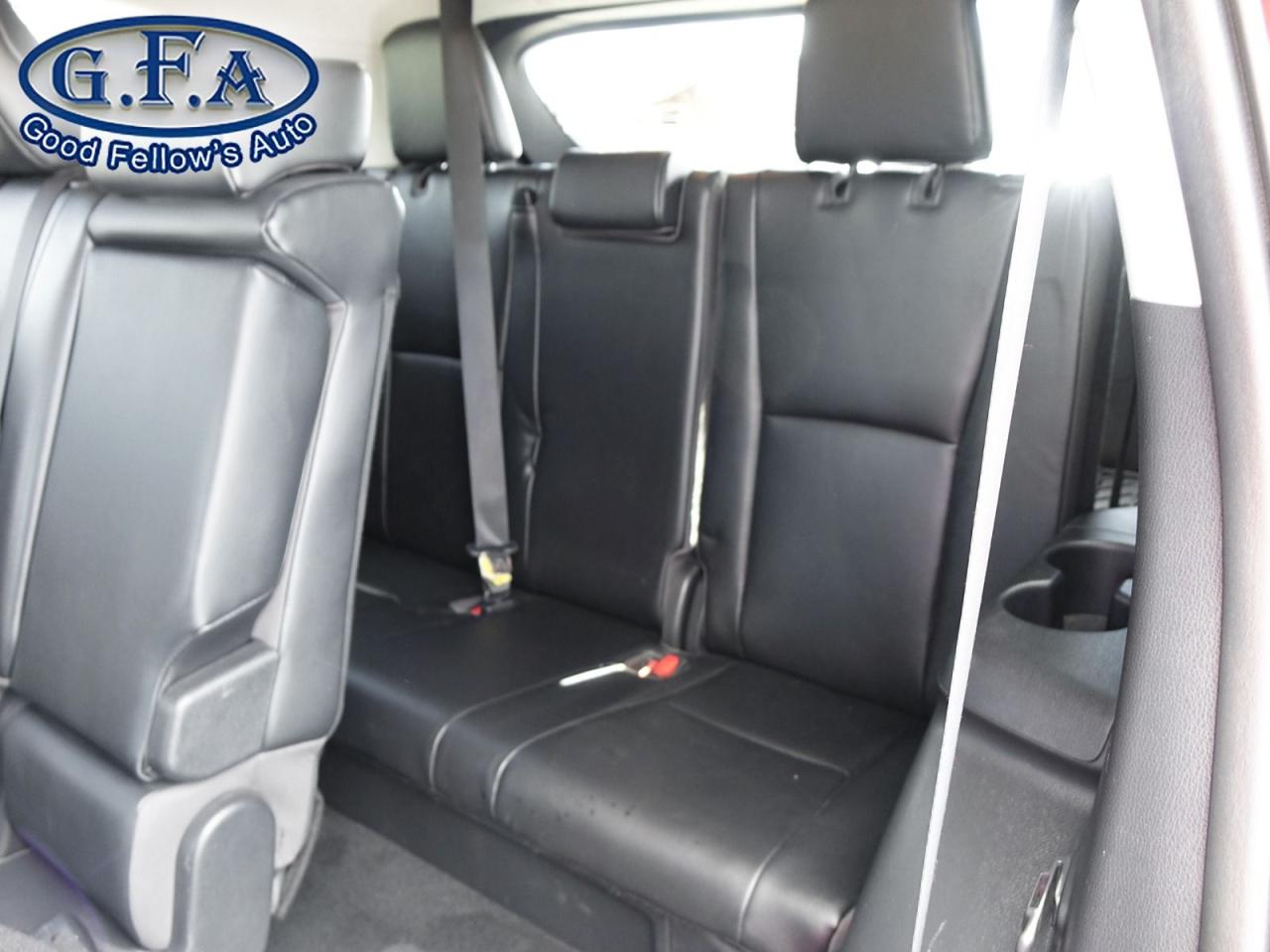 2021 Toyota Highlander XLE MODEL, AWD, 8 PASSENGER, LEATHER SEATS, SUNROO Photo11