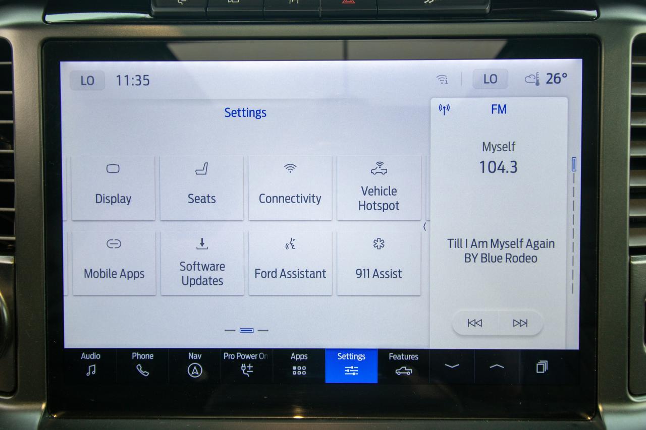 2024 Ford F-150 Platinum Photo5