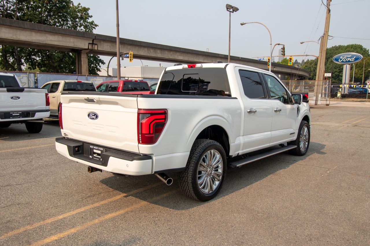 2024 Ford F-150 Platinum Photo5