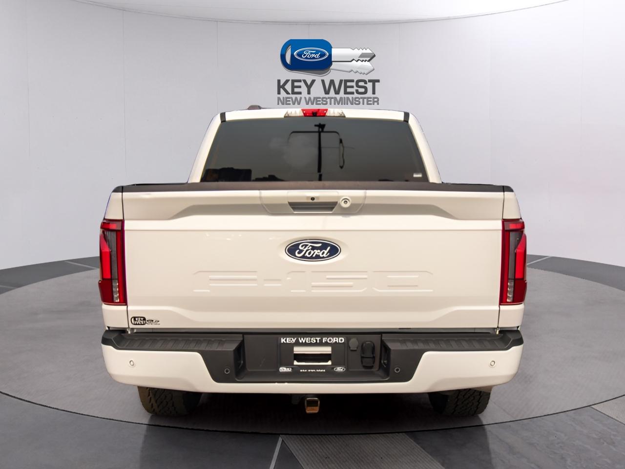 2024 Ford F-150 Platinum 4WD SuperCrew 5.5' Box Hybrid Photo3