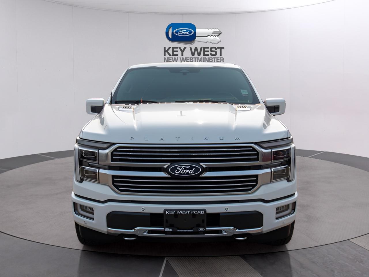 2024 Ford F-150 Platinum 4WD SuperCrew 5.5' Box Hybrid Photo3