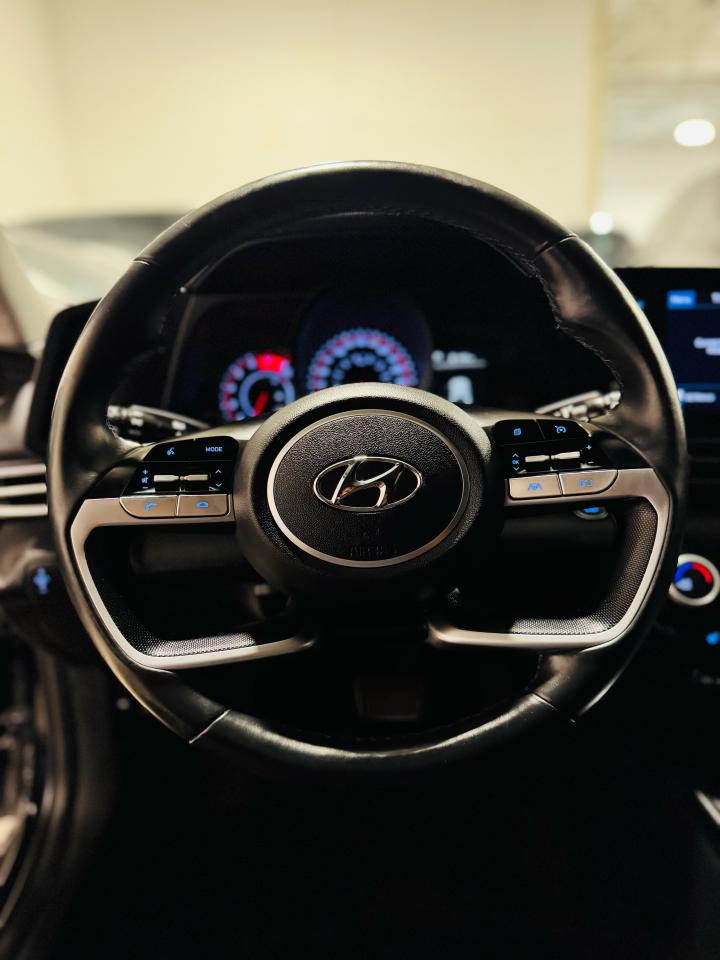 2022 Hyundai Elantra Preferred - Photo #7