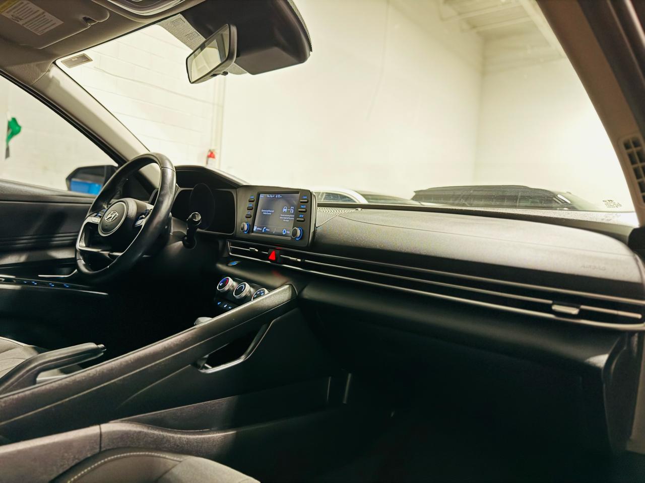 2022 Hyundai Elantra Preferred - Photo #22