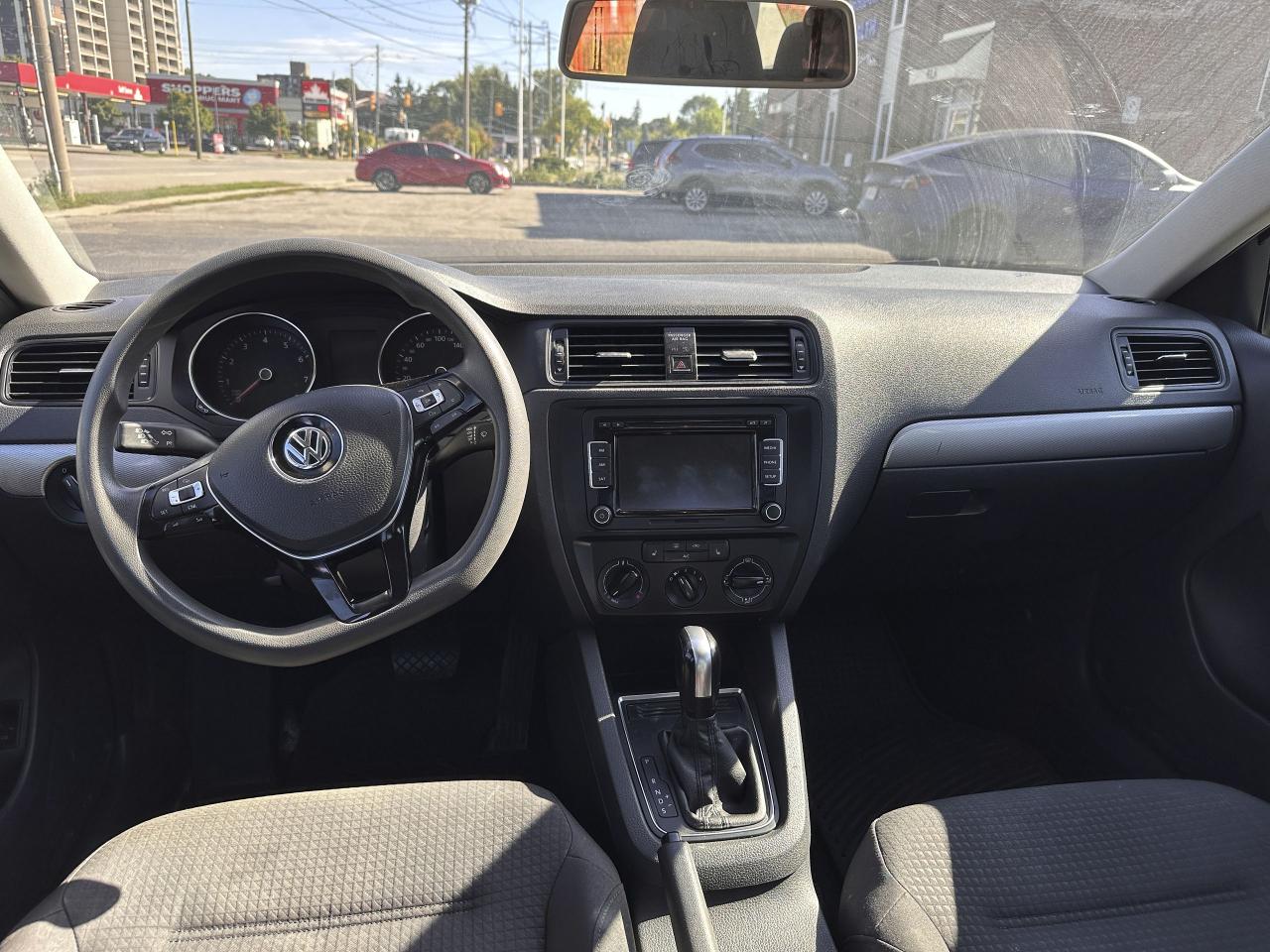 2015 Volkswagen Jetta Trendline - Photo #5