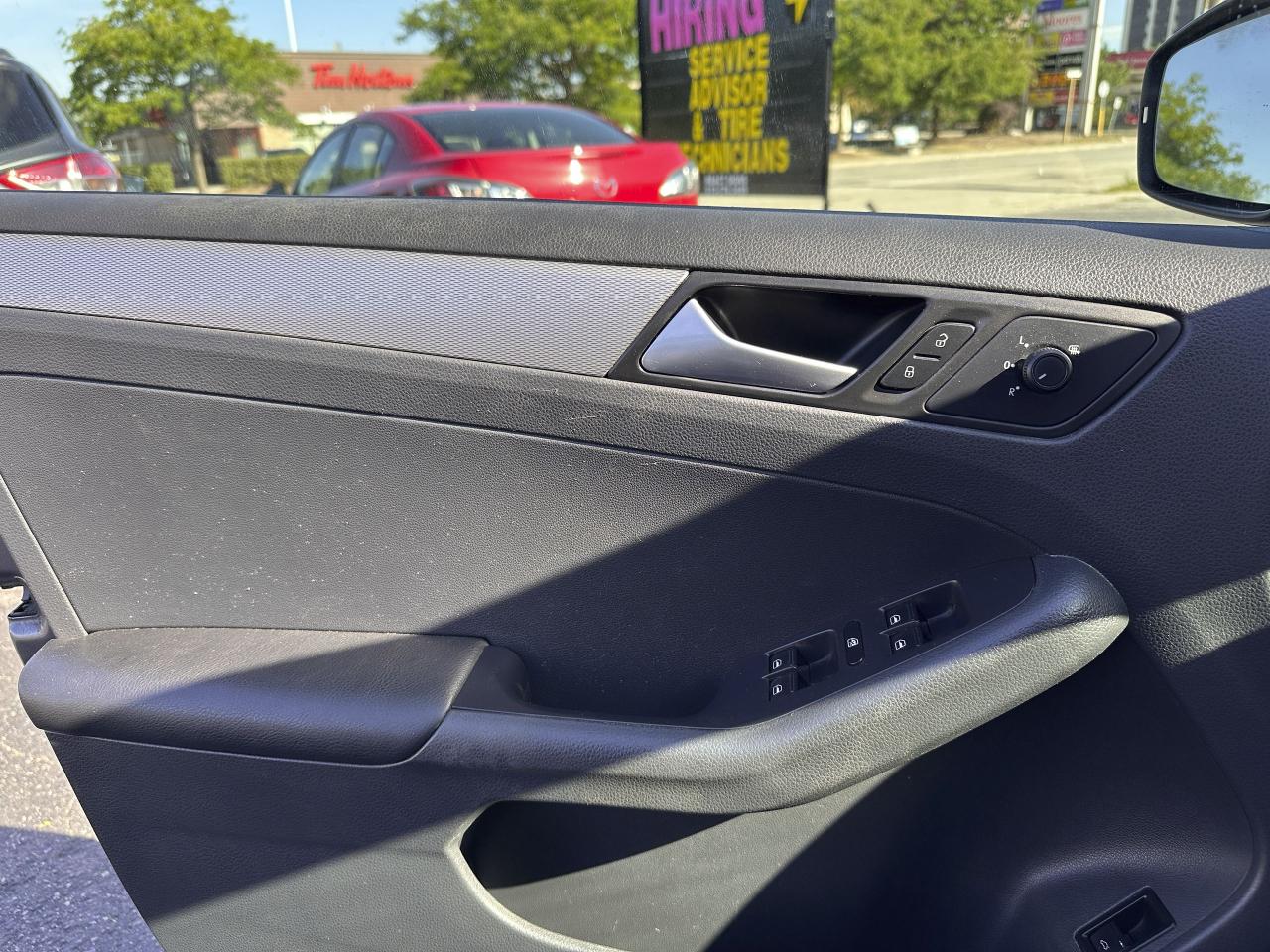 2015 Volkswagen Jetta Trendline - Photo #6