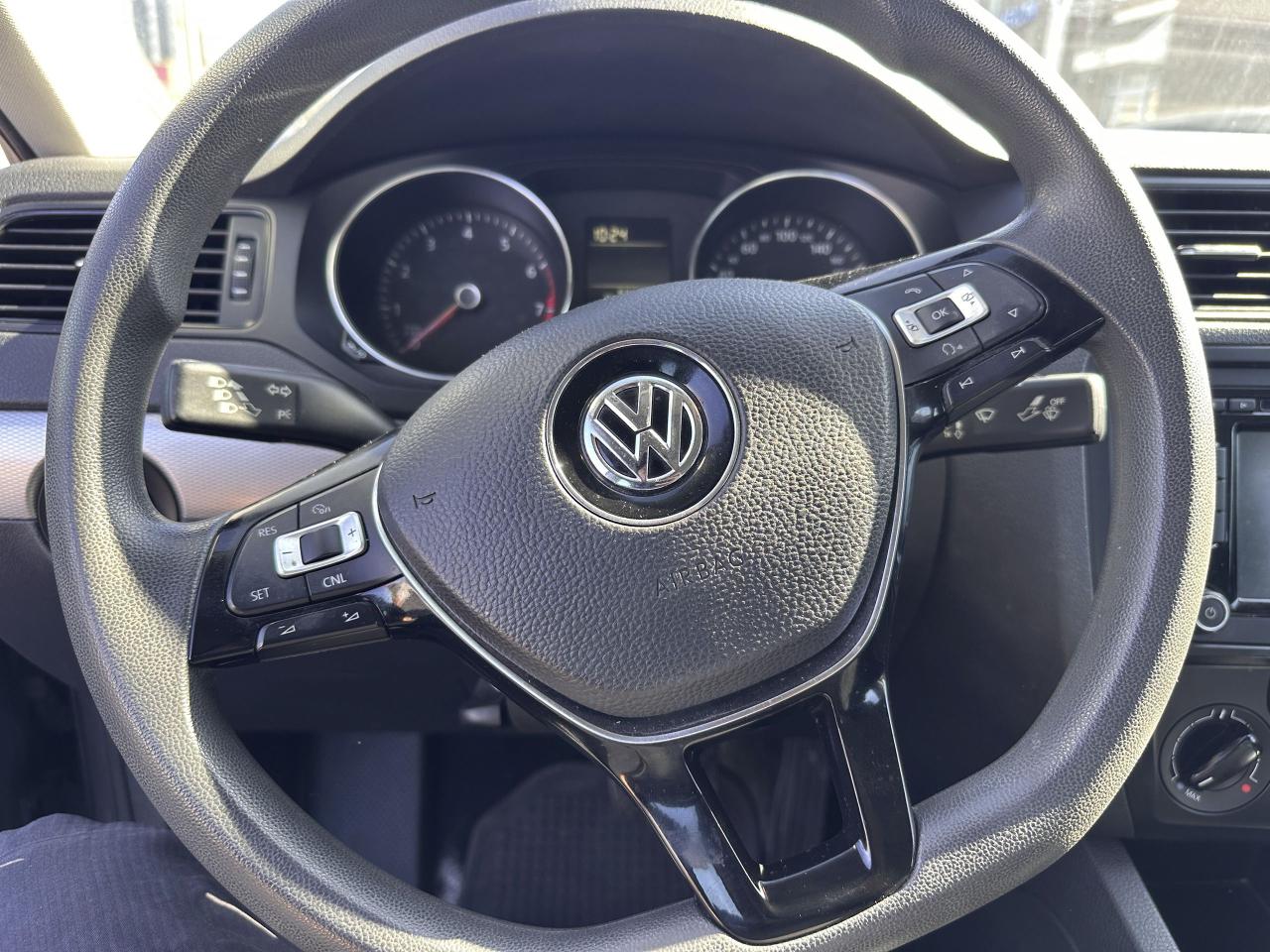 2015 Volkswagen Jetta Trendline - Photo #7