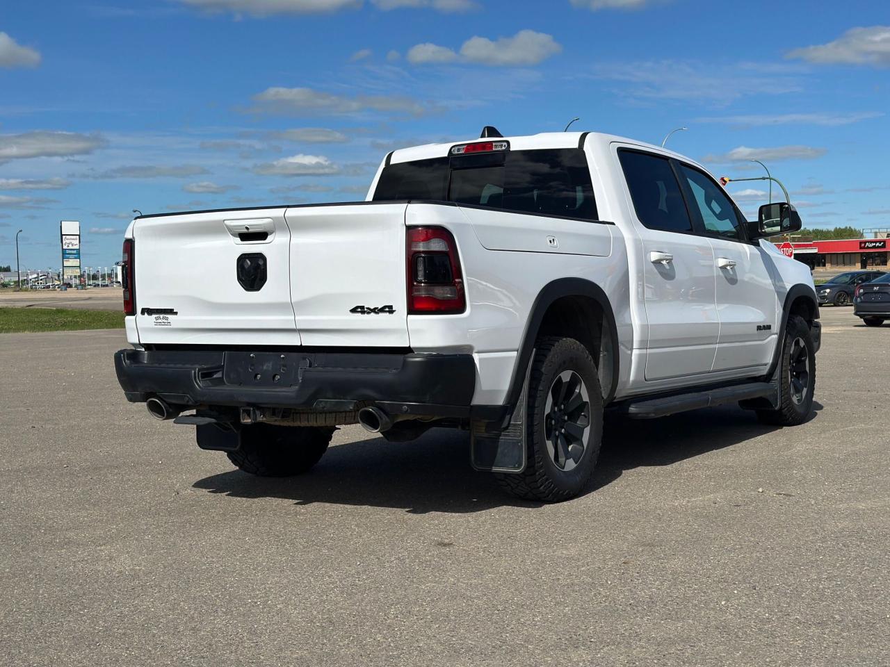 2022 RAM 1500 Rebel 4x4 Crew Cab 5'7" Box Photo4