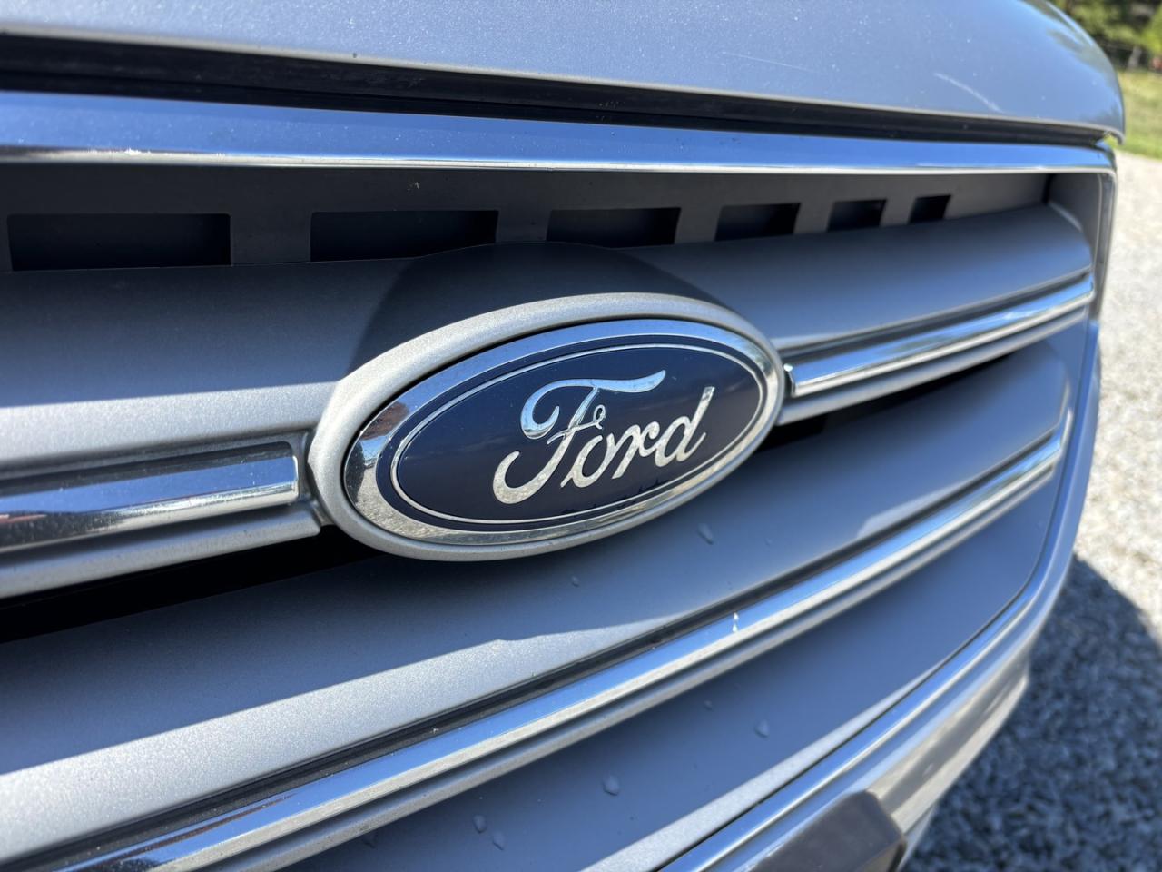 2018 Ford Escape SEL Photo