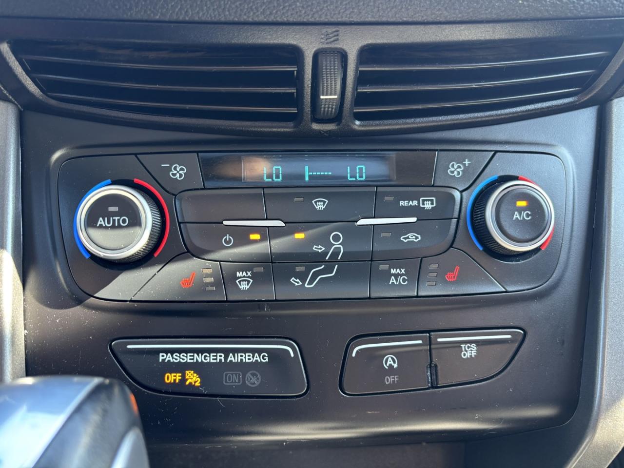 2018 Ford Escape SEL Photo