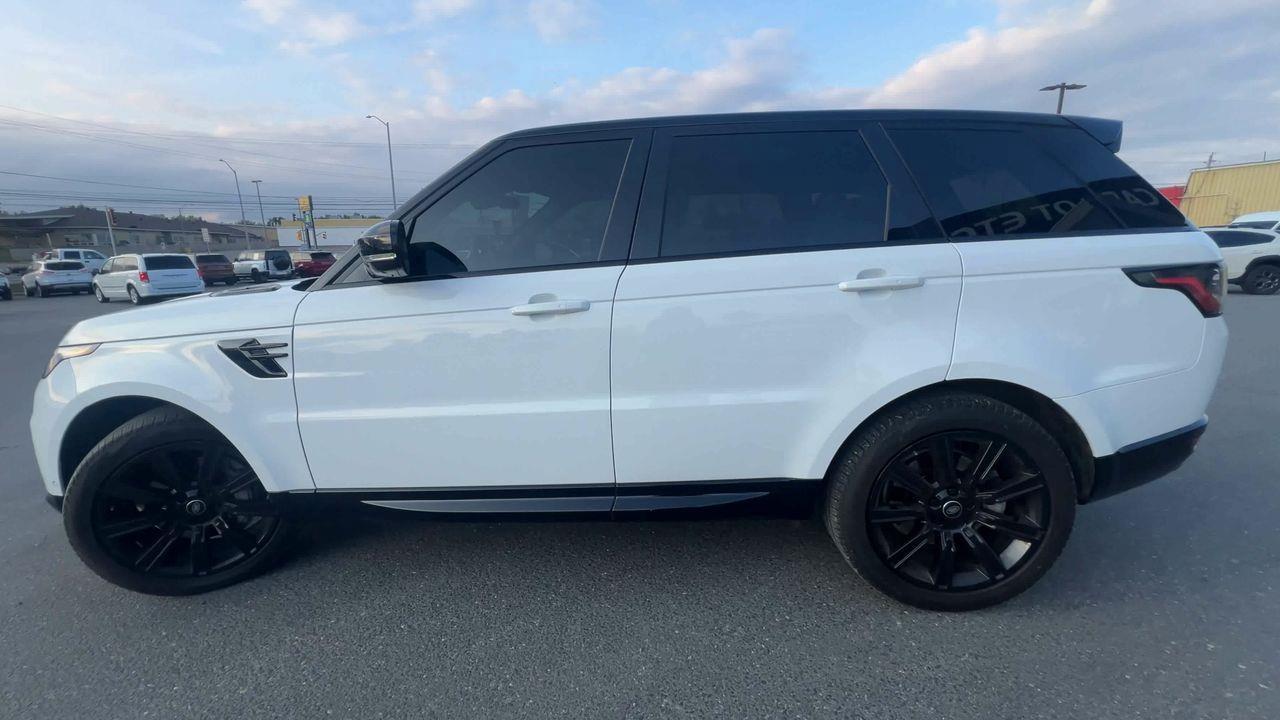 2020 Land Rover Range Rover Sport HSE MHEV AWD, MOONROOF, MEMORY SEATS, SIRIUS XM, APPLE CARPLAY/ANDORID AUTO, LEATHER SEATS, CRUISE CONTROL!! Photo4