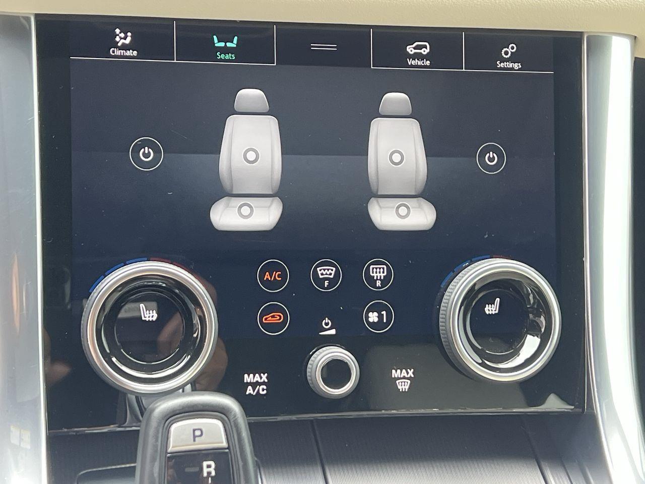 2020 Land Rover Range Rover Sport HSE MHEV AWD, MOONROOF, MEMORY SEATS, SIRIUS XM, APPLE CARPLAY/ANDORID AUTO, LEATHER SEATS, CRUISE CONTROL!! Photo