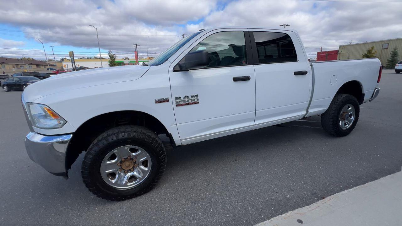 2016 RAM 2500 SLT 4WD, 6 PASSENGER, SIRUIS XM, BACK UP CAM!! Photo3