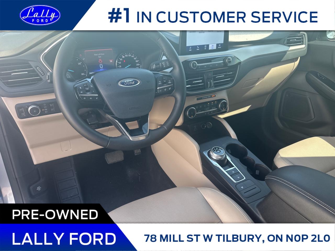 2022 Ford Escape SEL Hybrid Hybrid, Leather, One Owner! Photo