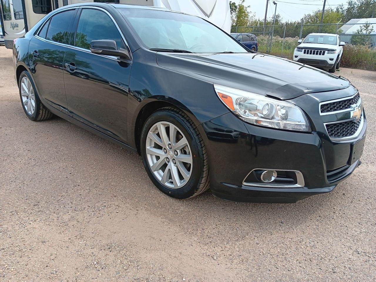 2013 Chevrolet Malibu LT, Leather, Remote Start - Photo #3