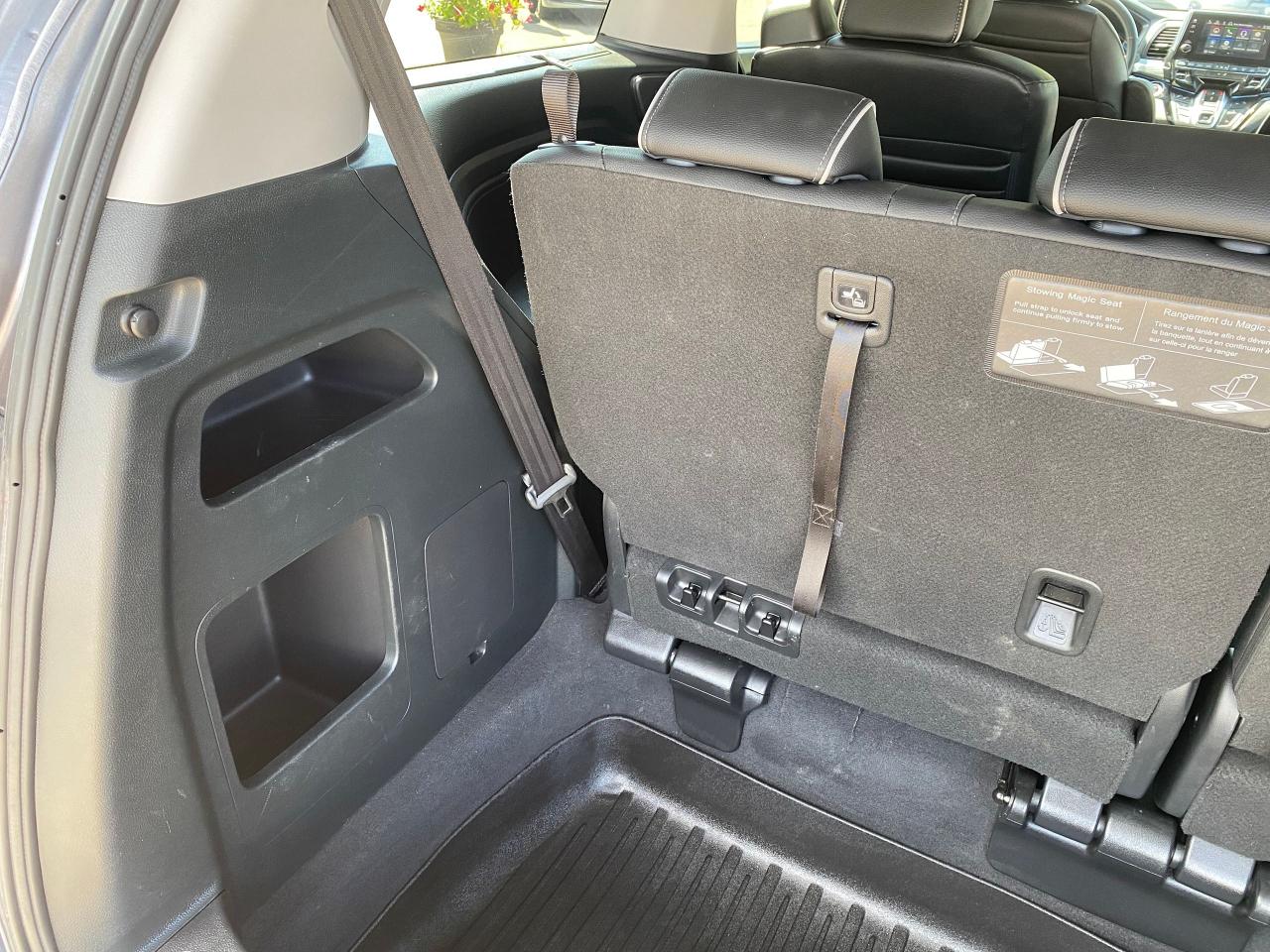 2023 Honda Odyssey Touring - Photo #11