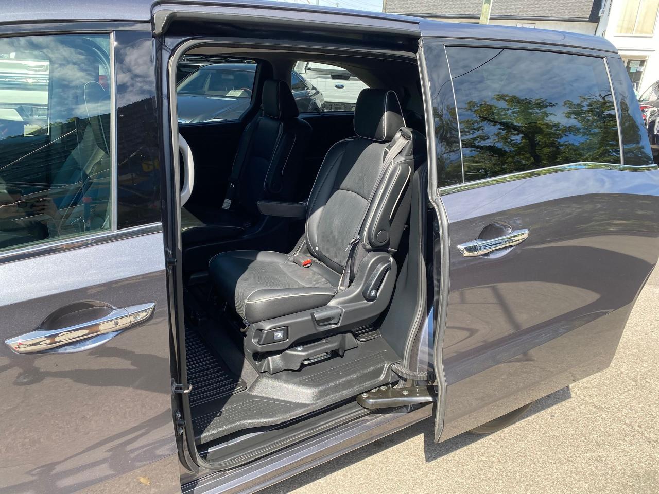 2023 Honda Odyssey Touring - Photo #14