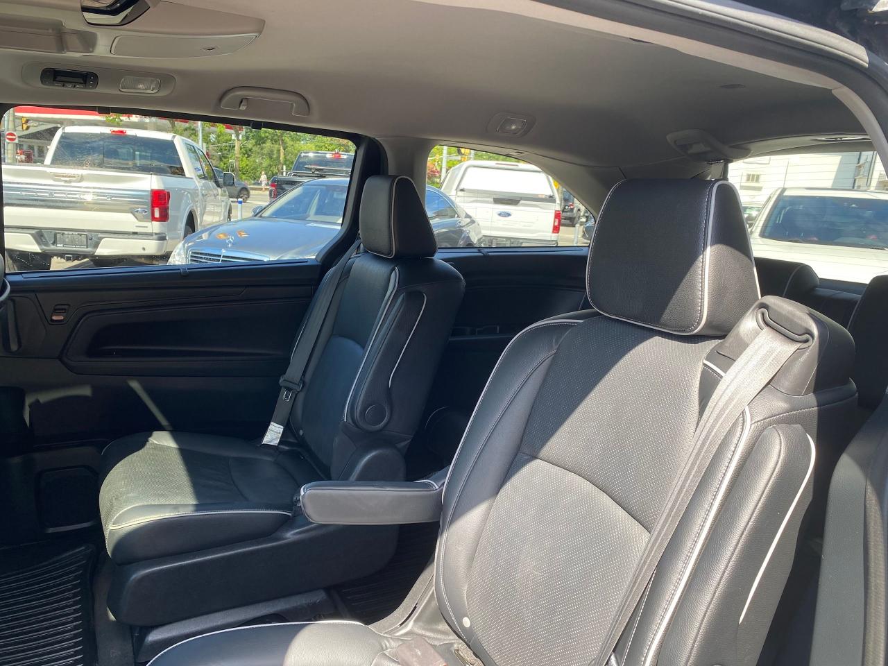 2023 Honda Odyssey Touring - Photo #16