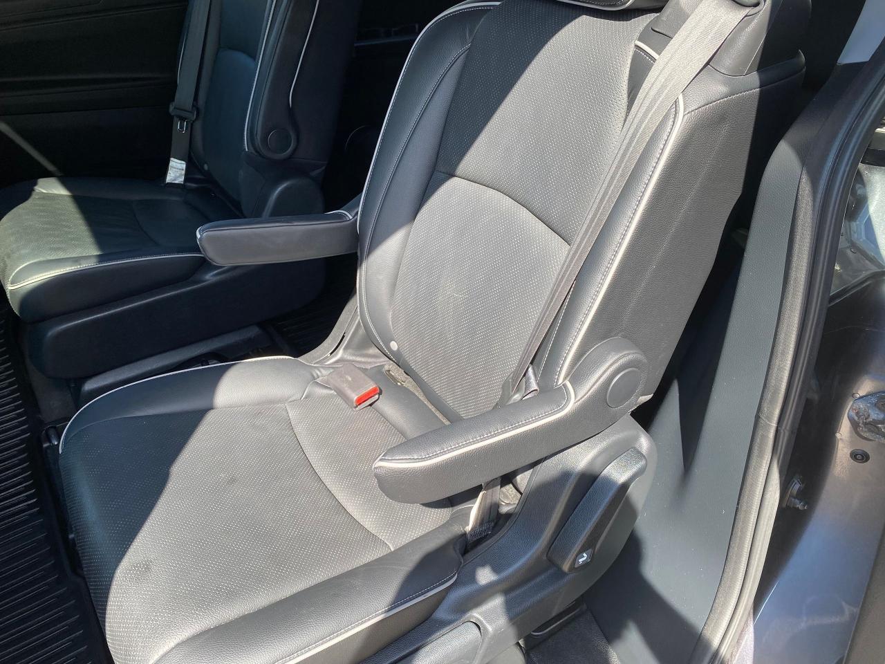 2023 Honda Odyssey Touring - Photo #17