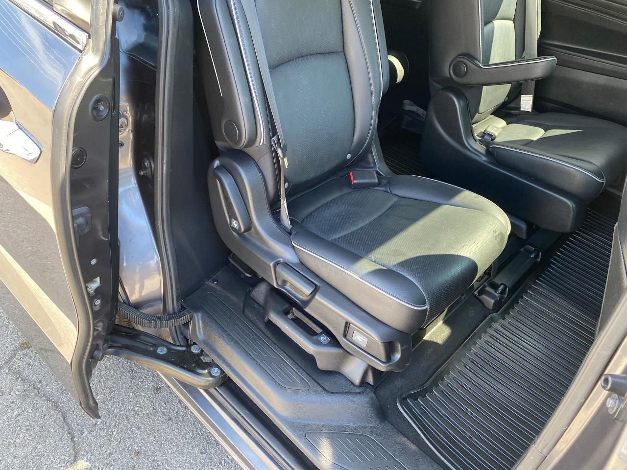 2023 Honda Odyssey Touring - Photo #21