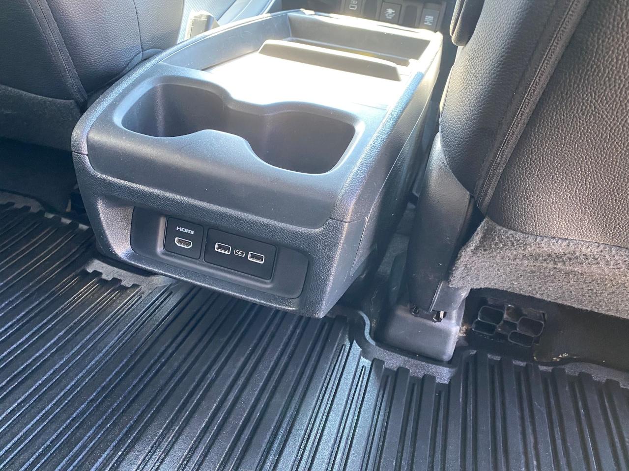2023 Honda Odyssey Touring - Photo #24