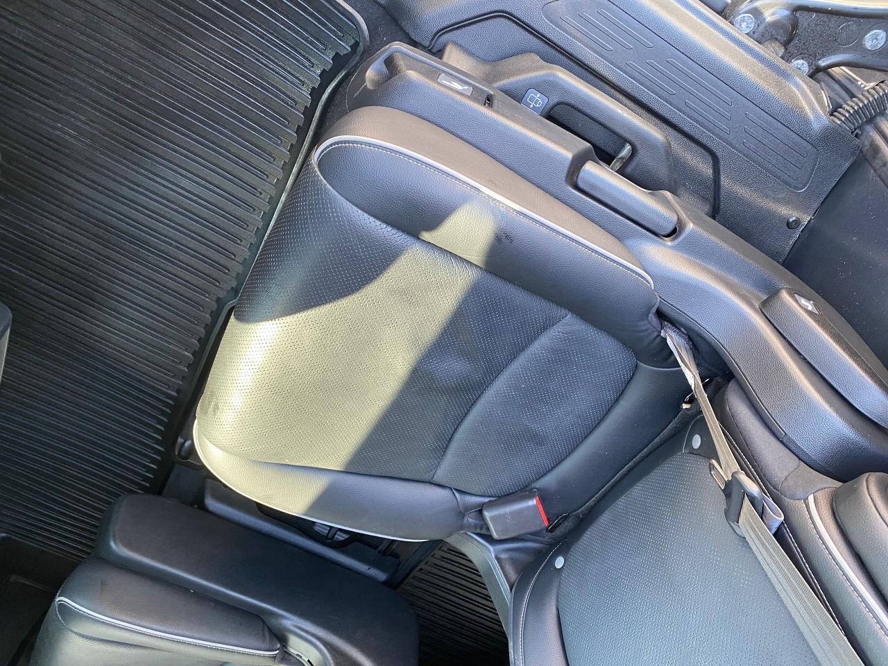2023 Honda Odyssey Touring - Photo #32