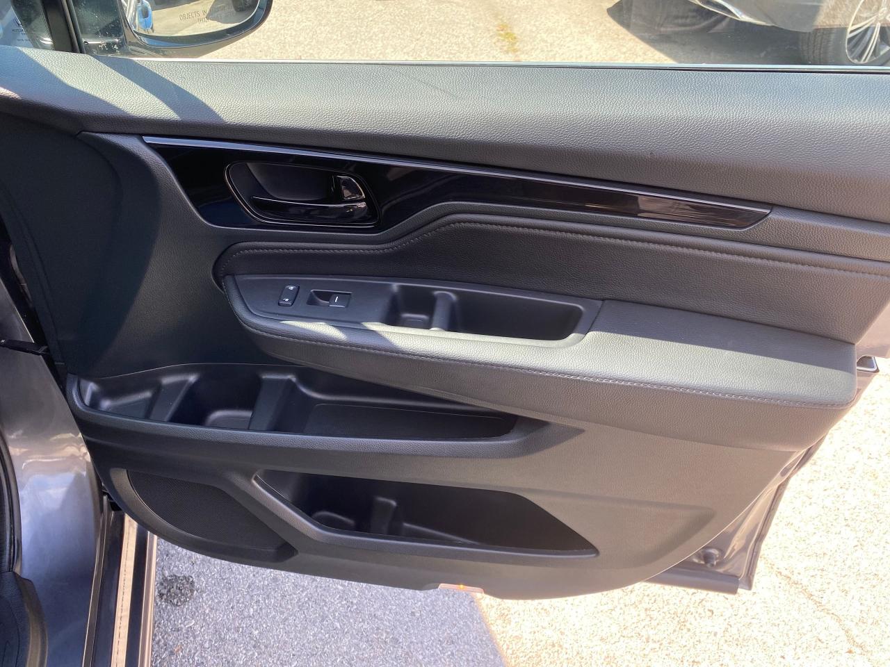 2023 Honda Odyssey Touring - Photo #33