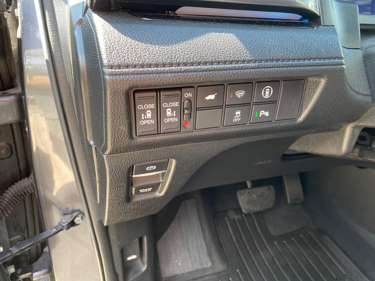 2023 Honda Odyssey Touring - Photo #47