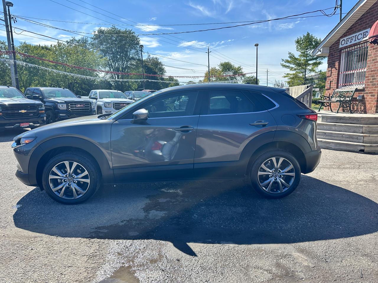 2021 Mazda CX-30 GT AWD HTD-LTHR Sunroof NAV FM/XM RearCam PwrGate Photo2