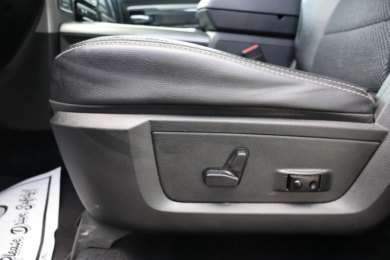 2018 RAM 1500 V8 SPORT HEMI CREW 4WD CERTIFIED *ACCIDENT FREE*DODGE MAINTAIN* CAMERA NAV BLUETOOTH LEATHER HEATED SEARS SUNROOF CRUISE ALLOYS - Photo #33