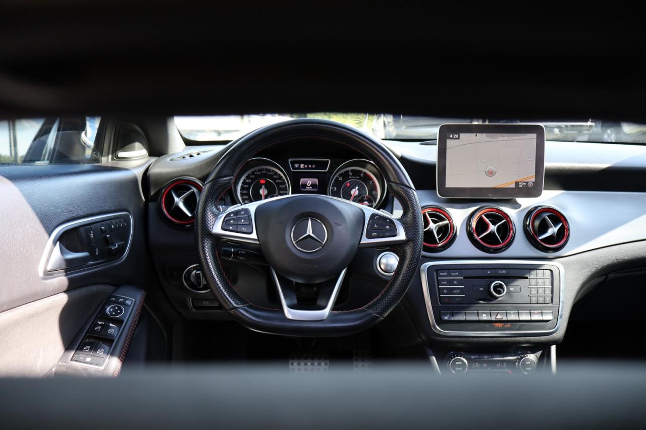 2016 Mercedes-Benz CLA-Class CLA45 AMG AWD CERTIFIED *ACCIDENT FREE* CAMERA NAV BLUETOOTH LEATHER HEATED SEATS PANO ROOF CRUISE ALLOYS - Photo #10