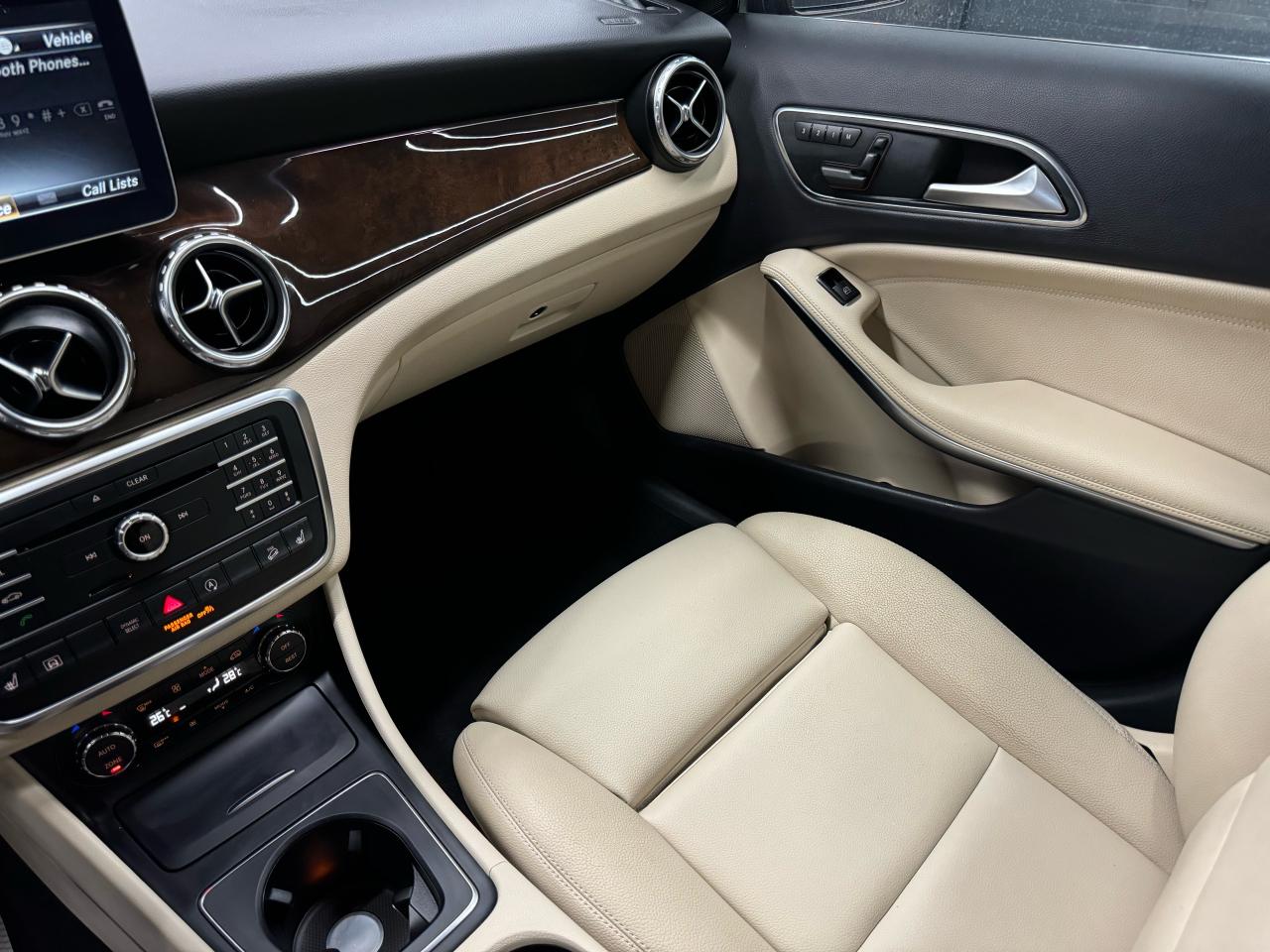 2017 Mercedes-Benz GLA 250 BSM|FCW|BACKUP|CLEAN CARFAX| - Photo #22