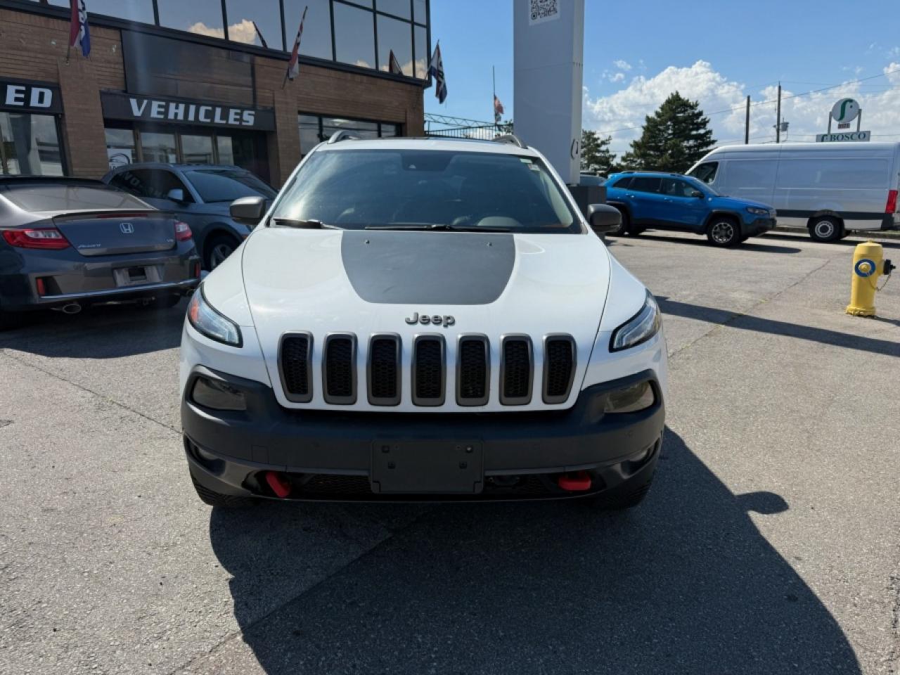 2018 Jeep Cherokee Trailhawk Leather Plus - Photo #5