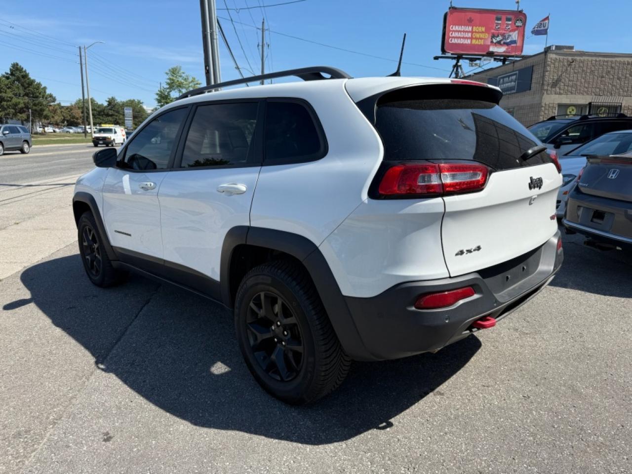 2018 Jeep Cherokee Trailhawk Leather Plus - Photo #4