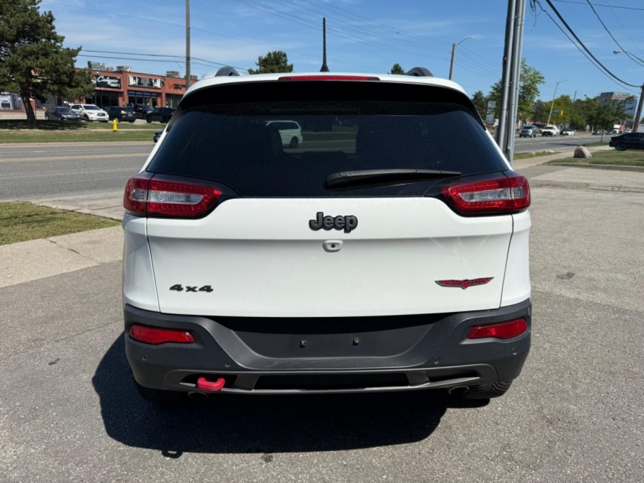 2018 Jeep Cherokee Trailhawk Leather Plus - Photo #6