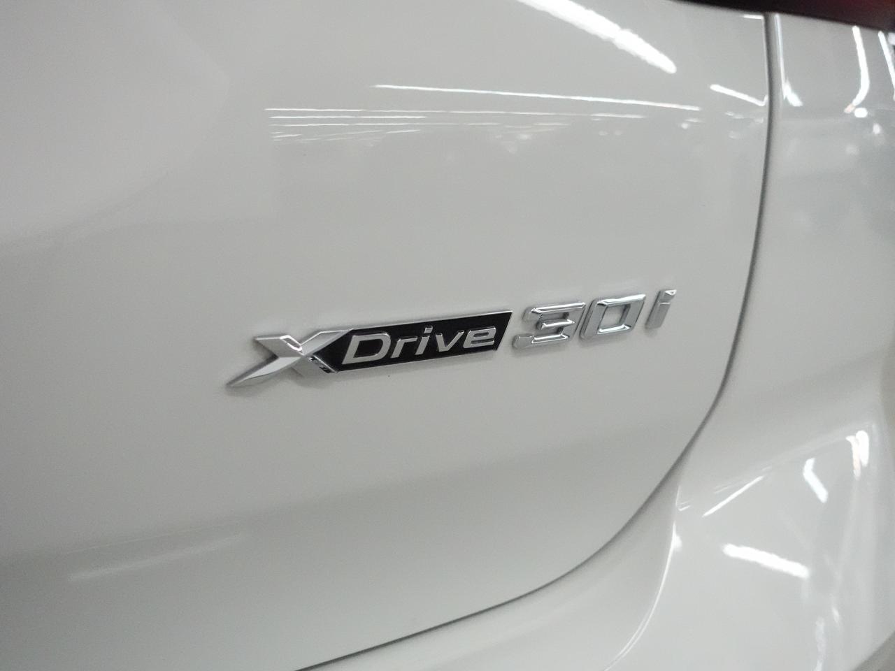 2024 BMW X3 xDrive30i | Nav | Leather | Pano roof | CarPlay