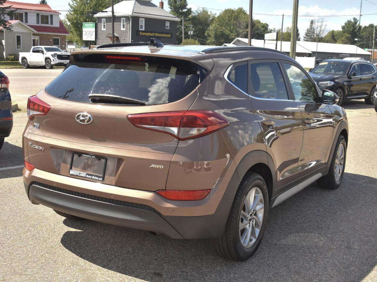 2017 Hyundai Tucson Luxury - Photo #3