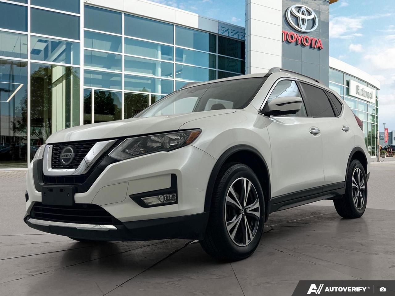 Used 2019 Nissan Rogue SV AWD | Local | CarPlay | Remote Start | Heated Seats | for sale in Winnipeg, MB
